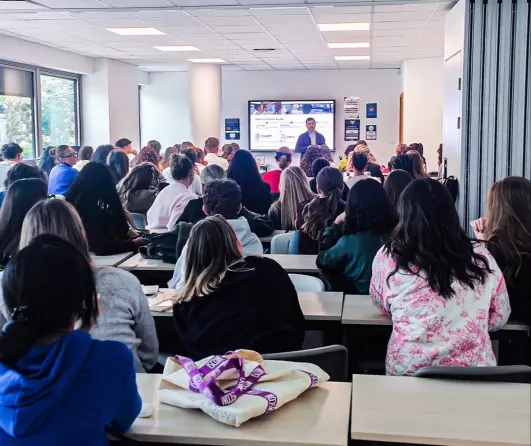 La pédagogie active de La Dose Digitale : apprendre en faisant, progresser en appliquant